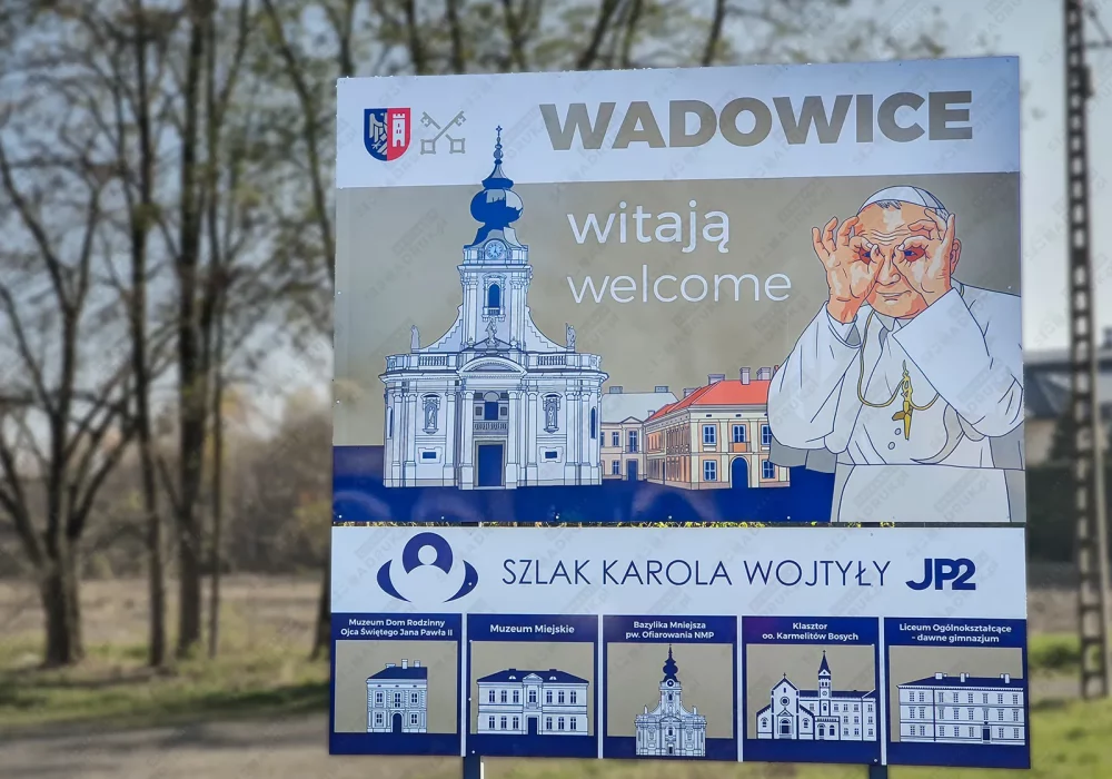 tablica-informacyjna-miejska-witacz