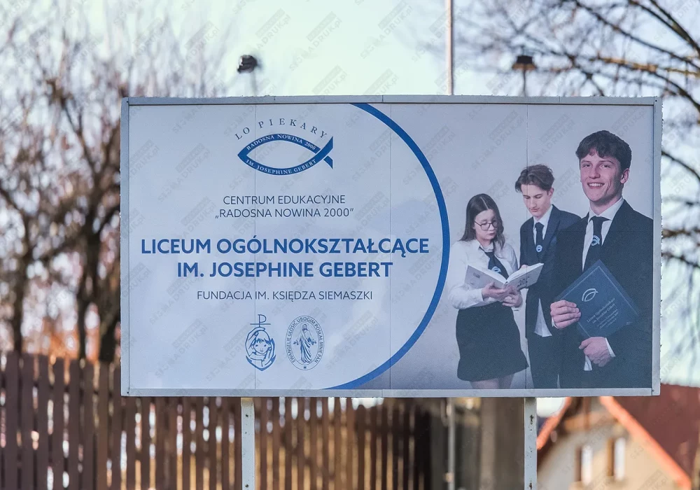 tablica-szkolna-wiazdowa-billboard