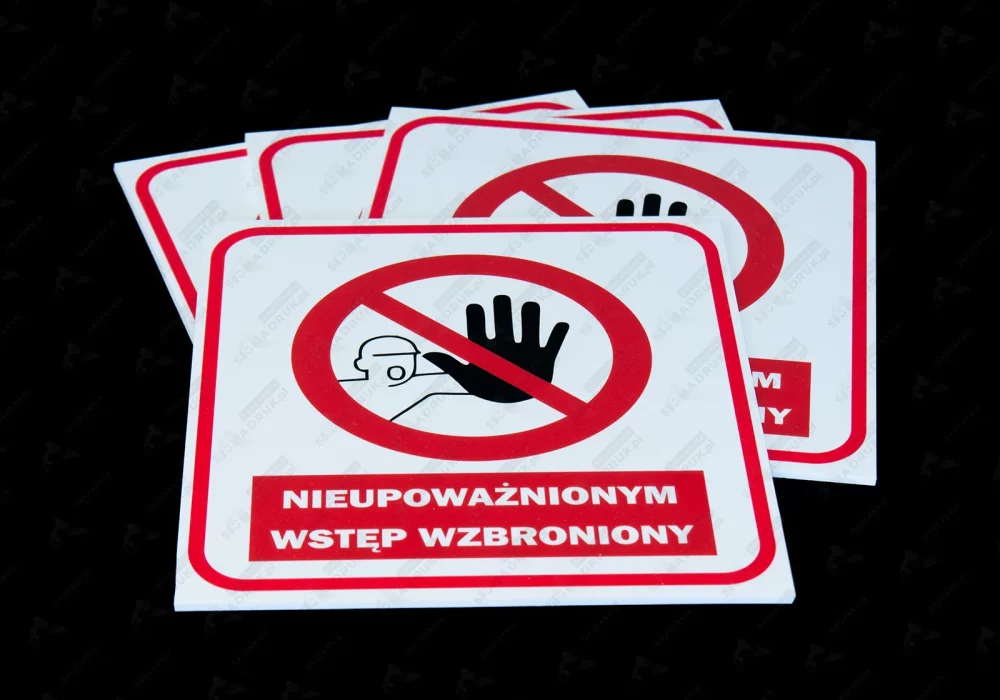 tabliczki-ostrzegawcze-nieupowaznionym-wstep-wzbroniony